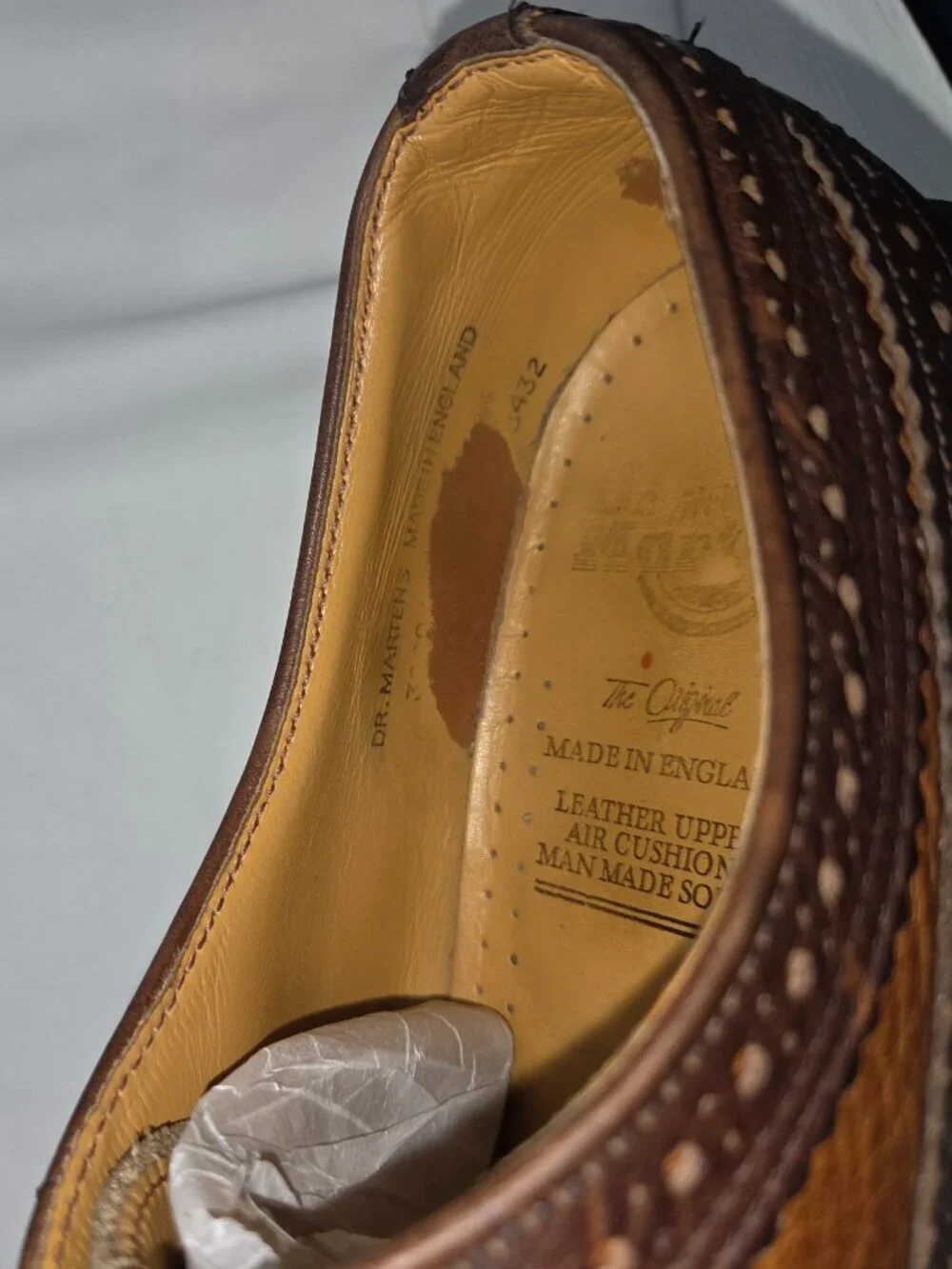 Vintage Dr. Martens 3989 Made in England Leather Wingtip Oxfords - 10